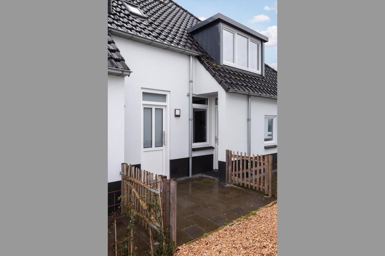 Welcome In - Bovenappartement Paviljoenwei 12-29, Sneek - Offingawier מראה חיצוני תמונה